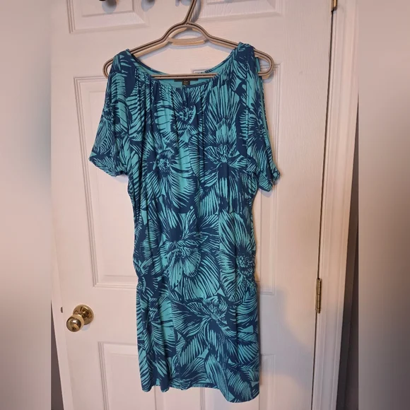 Tommy Bahama Blue and Teal Bloom Dress - Picture 3 of 5